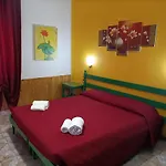 Pensión Mony's Island 3*
